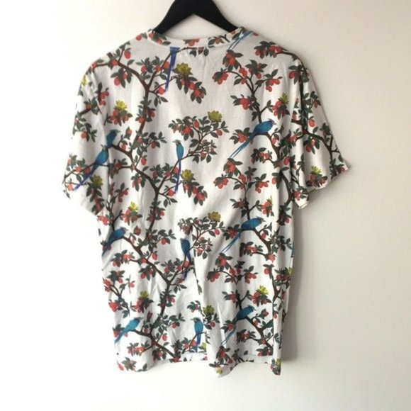 Forever 21 Graphic Tee Floral All Over Print - Picture 2 of 5
